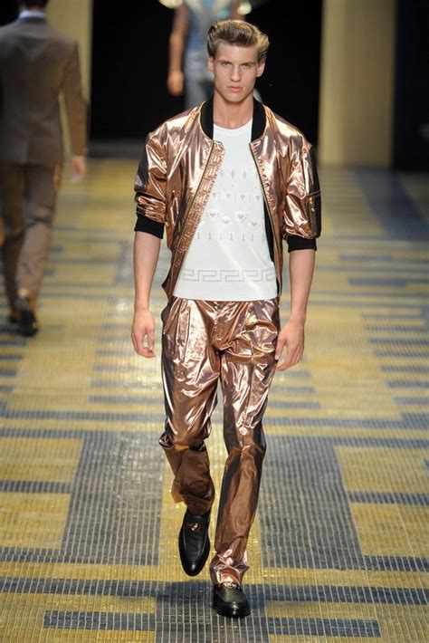 versace men's 2013|Versace Men’s RTW Spring 2013 .